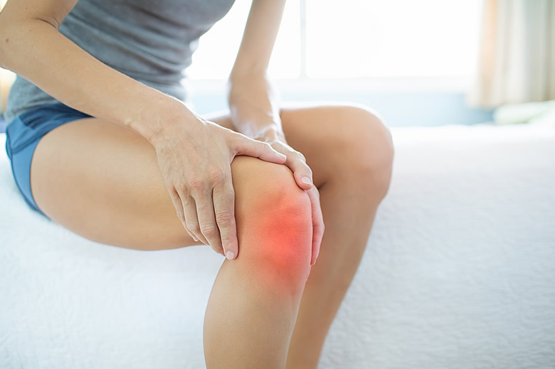 Woman with Inflammed Knee